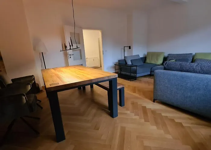 Bunter Hirsch Ferienwohnung Im Garmischer Zentrum